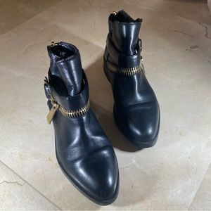 Zara Boots